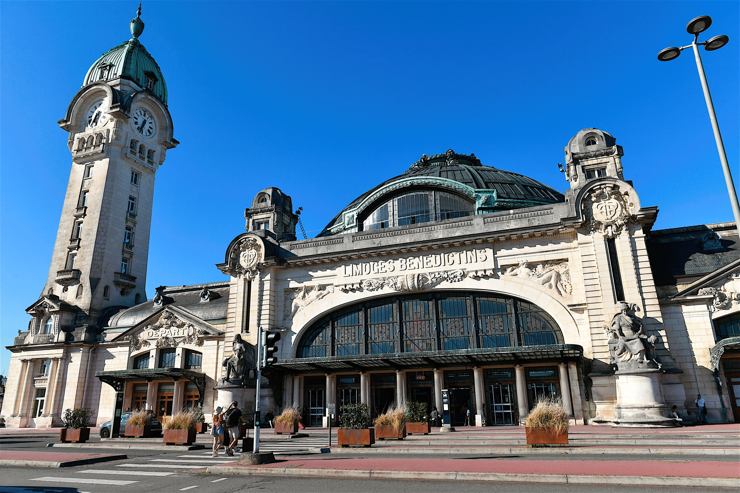 photo de l'entrée de la gare de limoge